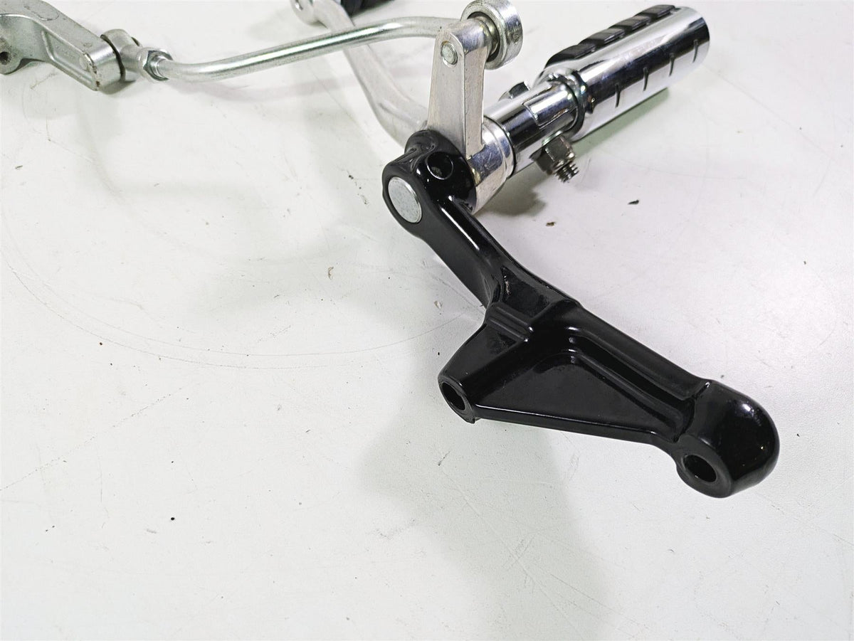 2006 Harley VRSCR Street V-Rod Left Front Footpeg & Shifter Parts 51090-06 {{ shop.shopifyCountryName }} - Mototech271