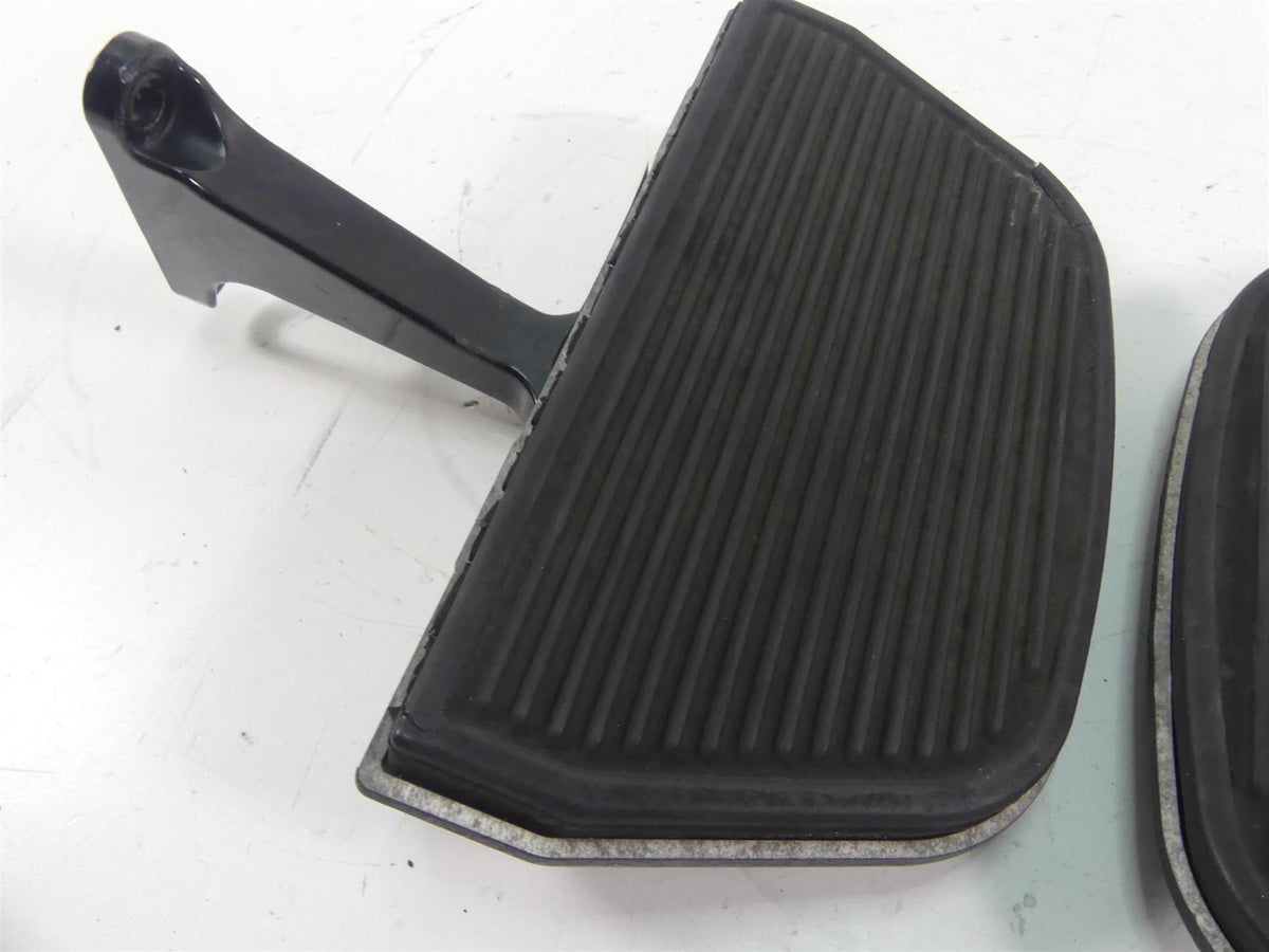2013 Harley Touring FLHTK Electra Glide Rear Passenger Floor Board Set 52719-10 {{ shop.shopifyCountryName }} - Mototech271
