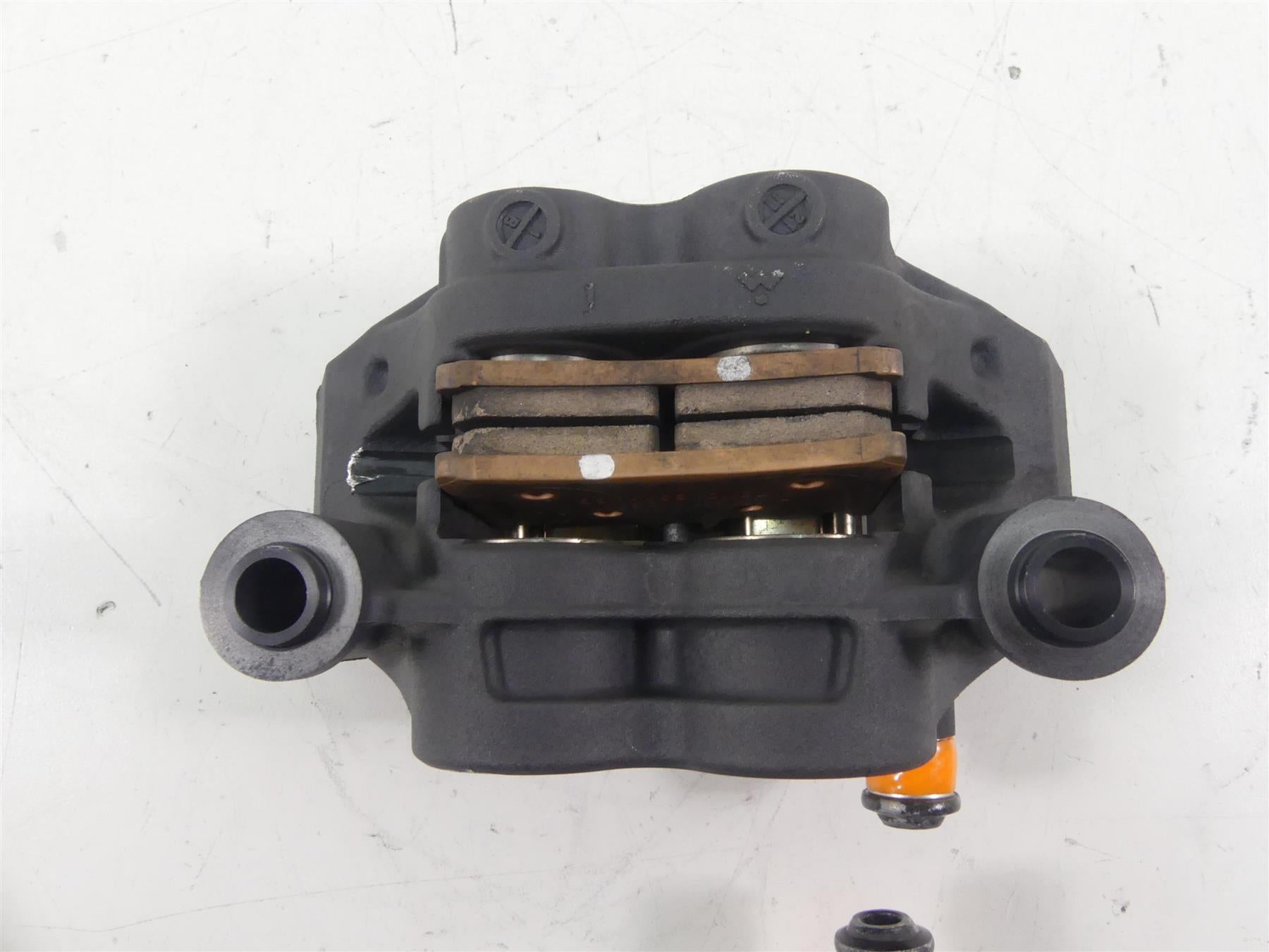 2022 Yamaha MT09 FZ09 Advics Front Brake Caliper Set -Read 1RC-2580T-00-00 {{ shop.shopifyCountryName }} - Mototech271