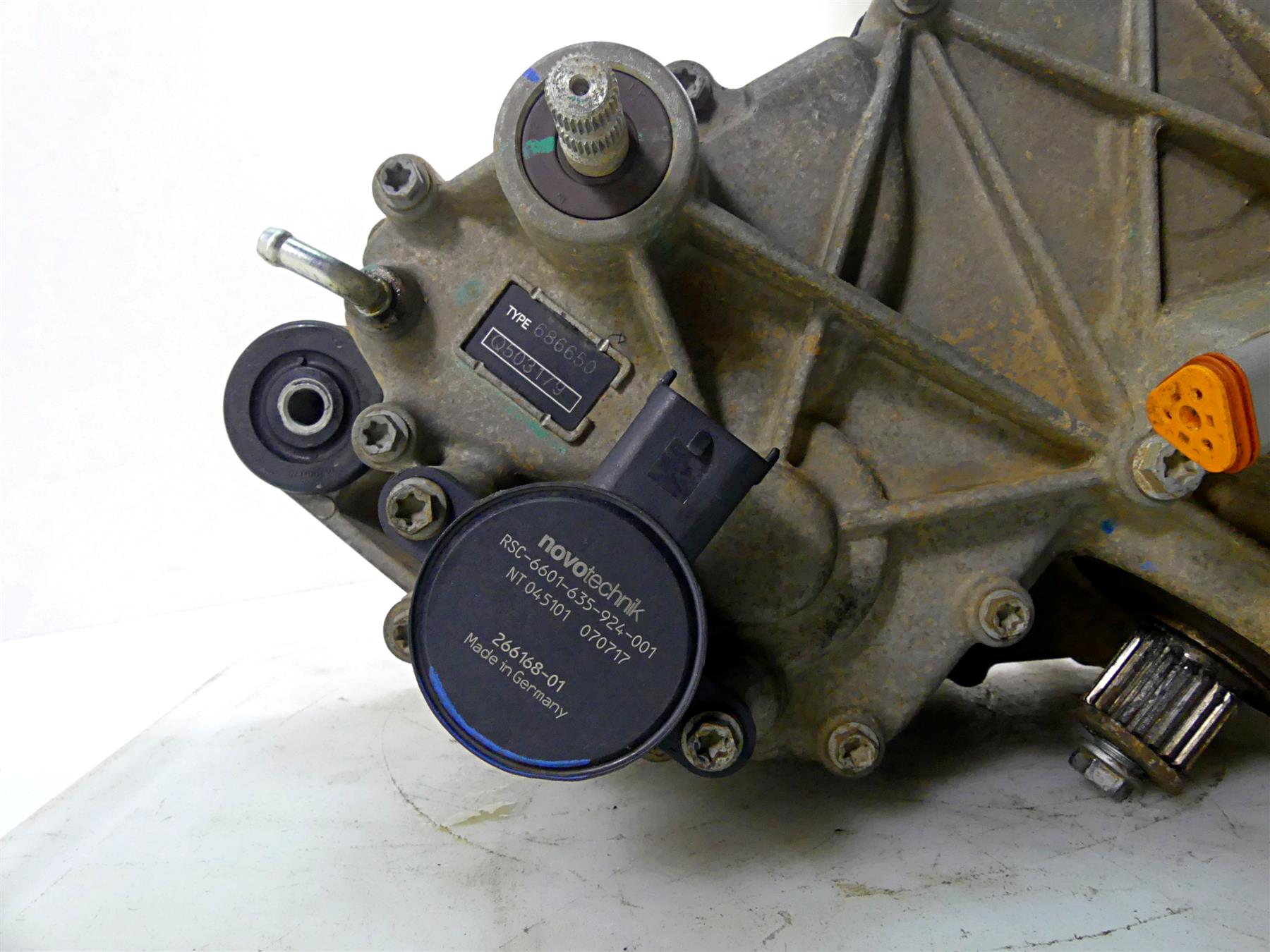 2018 Can Am Commander 1000R XT Transmission Gear Box - 1k Only 420686650 {{ shop.shopifyCountryName }} - Mototech271