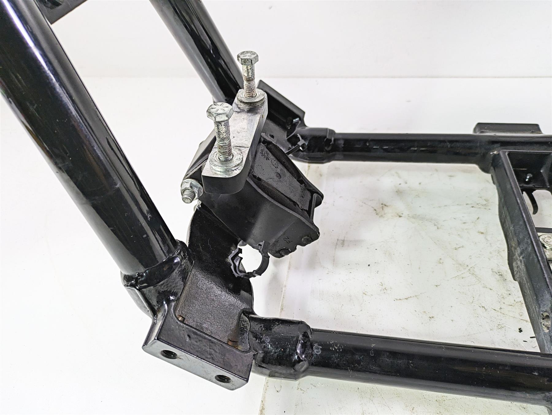 2017 Harley Dyna FXDB Street Bob Straight Main Frame Chassis 29dgr Rake With Salvage Texas Title 47745-06 {{ shop.shopifyCountryName }} - Mototech271