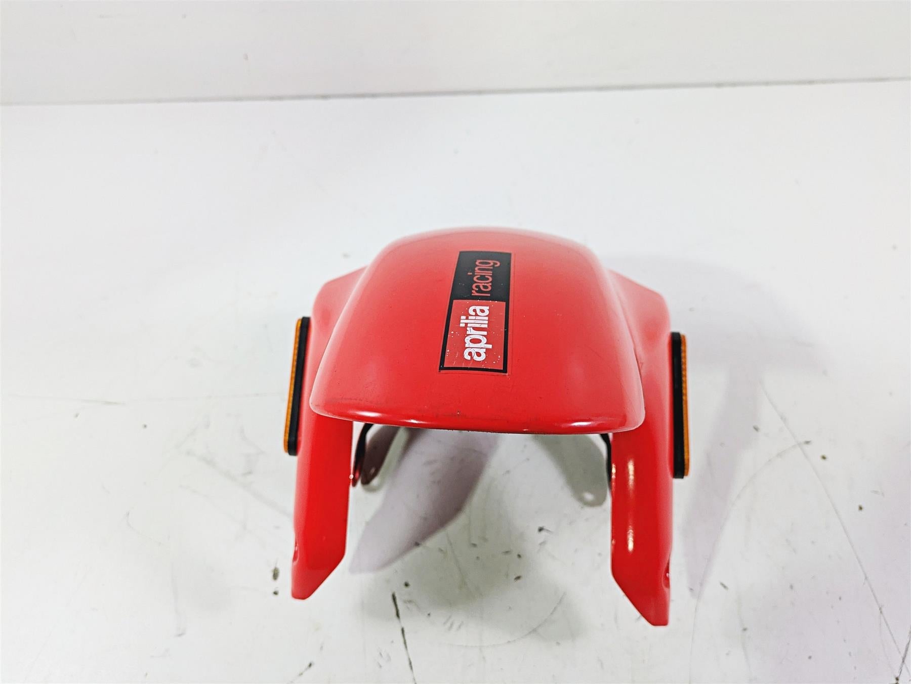 2008 Aprilia RSVR 1000 Factory Front Fender Red AP8156325 {{ shop.shopifyCountryName }} - Mototech271