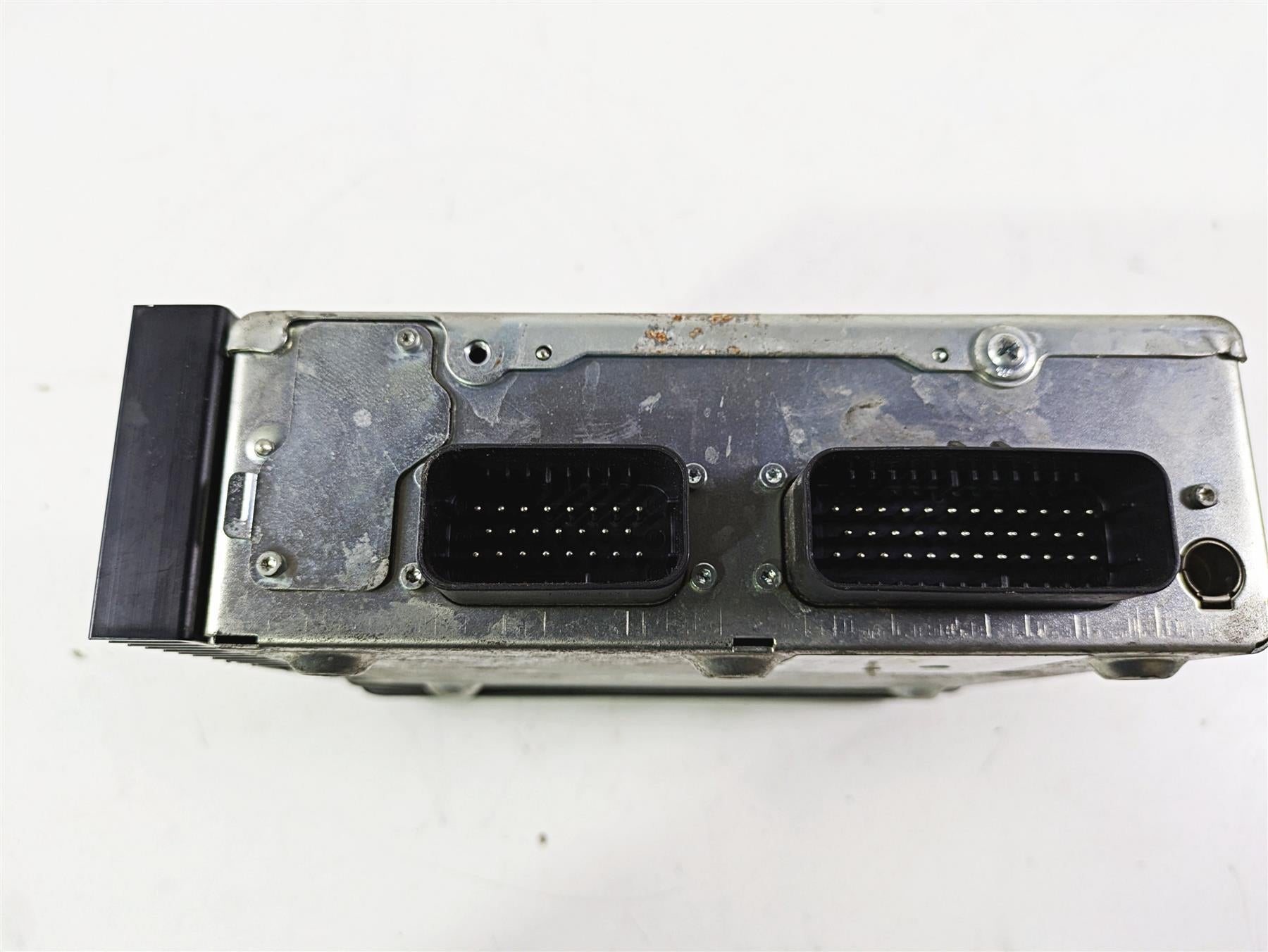 2011 Harley Touring FLHTCUSE CVO E-Glide Radio Stereo Harman Kardon 76160-06 {{ shop.shopifyCountryName }} - Mototech271
