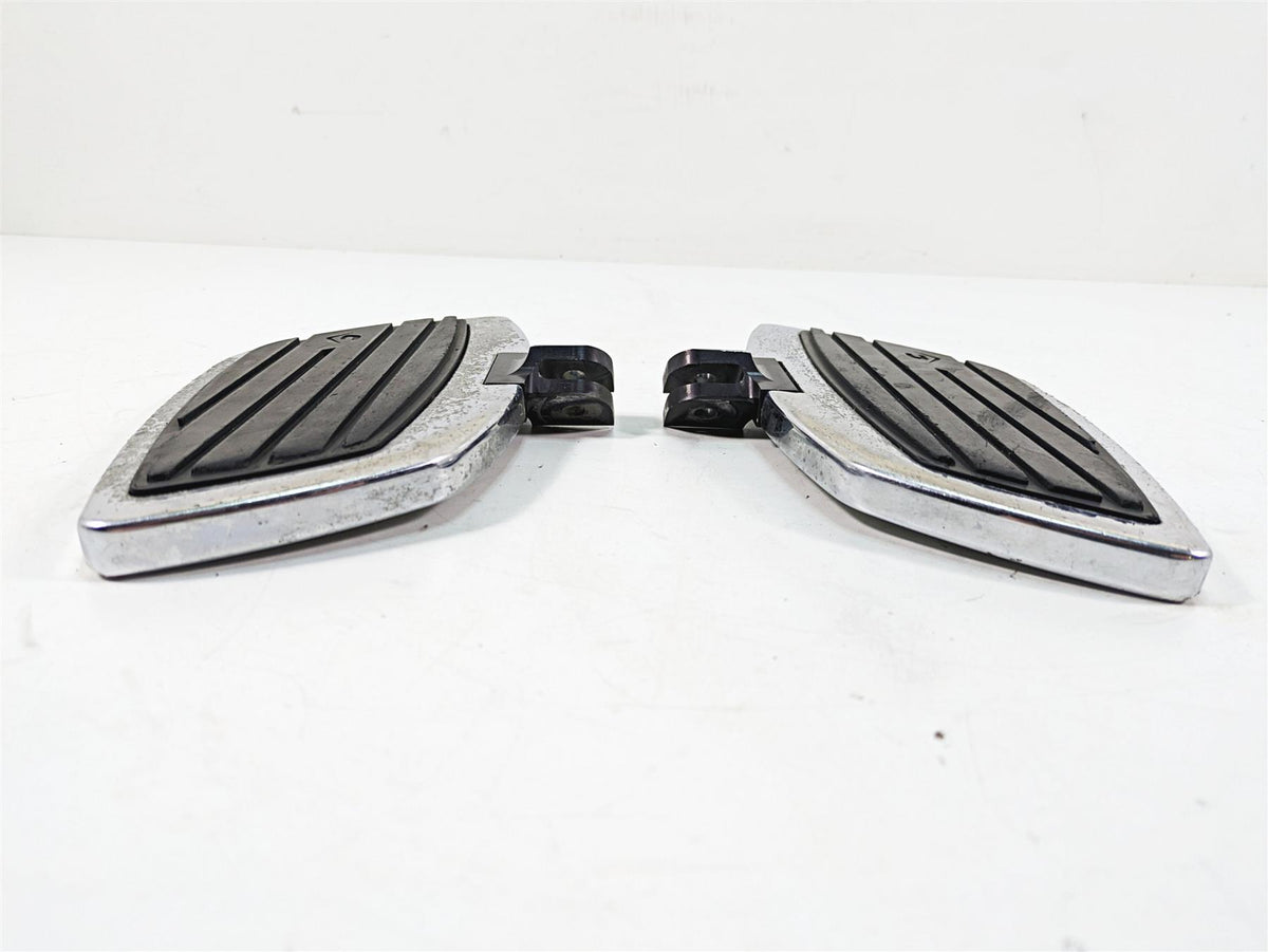 2009 Yamaha XV1900 Raider Front Rider Left Right Cobra Floor Board Set 863952 {{ shop.shopifyCountryName }} - Mototech271