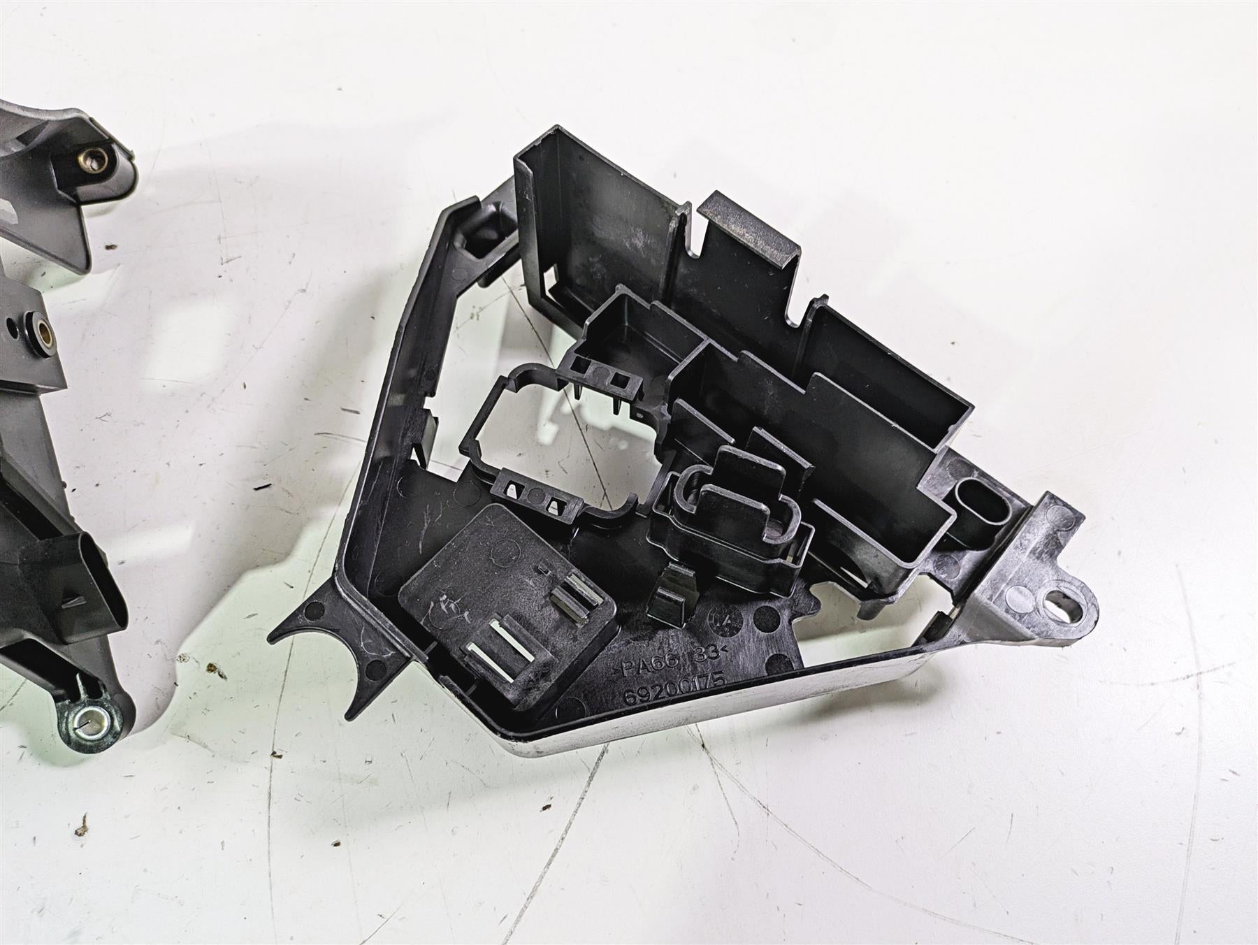 2016 Harley Touring FLTRX Road Glide Battery Tray Electrical Holder 66000010A {{ shop.shopifyCountryName }} - Mototech271