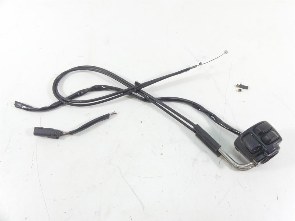 2013 Harley Davidson VRSCF Muscle Right Hand Start Control Switch 71684-06A {{ shop.shopifyCountryName }} - Mototech271