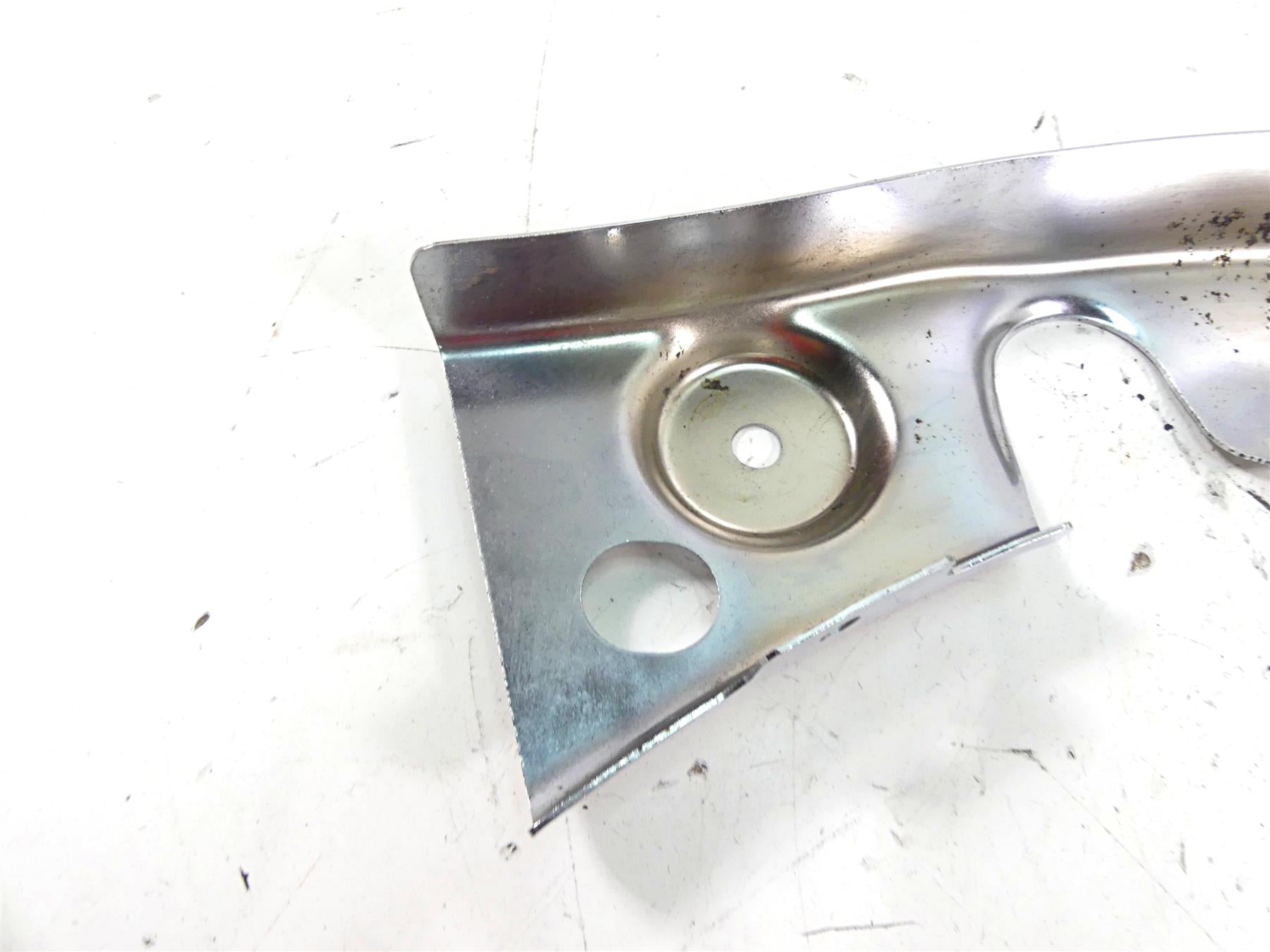 2011 Harley Touring FLTRX Road Glide Rear Subframe Chrome Struts 47502-09A {{ shop.shopifyCountryName }} - Mototech271