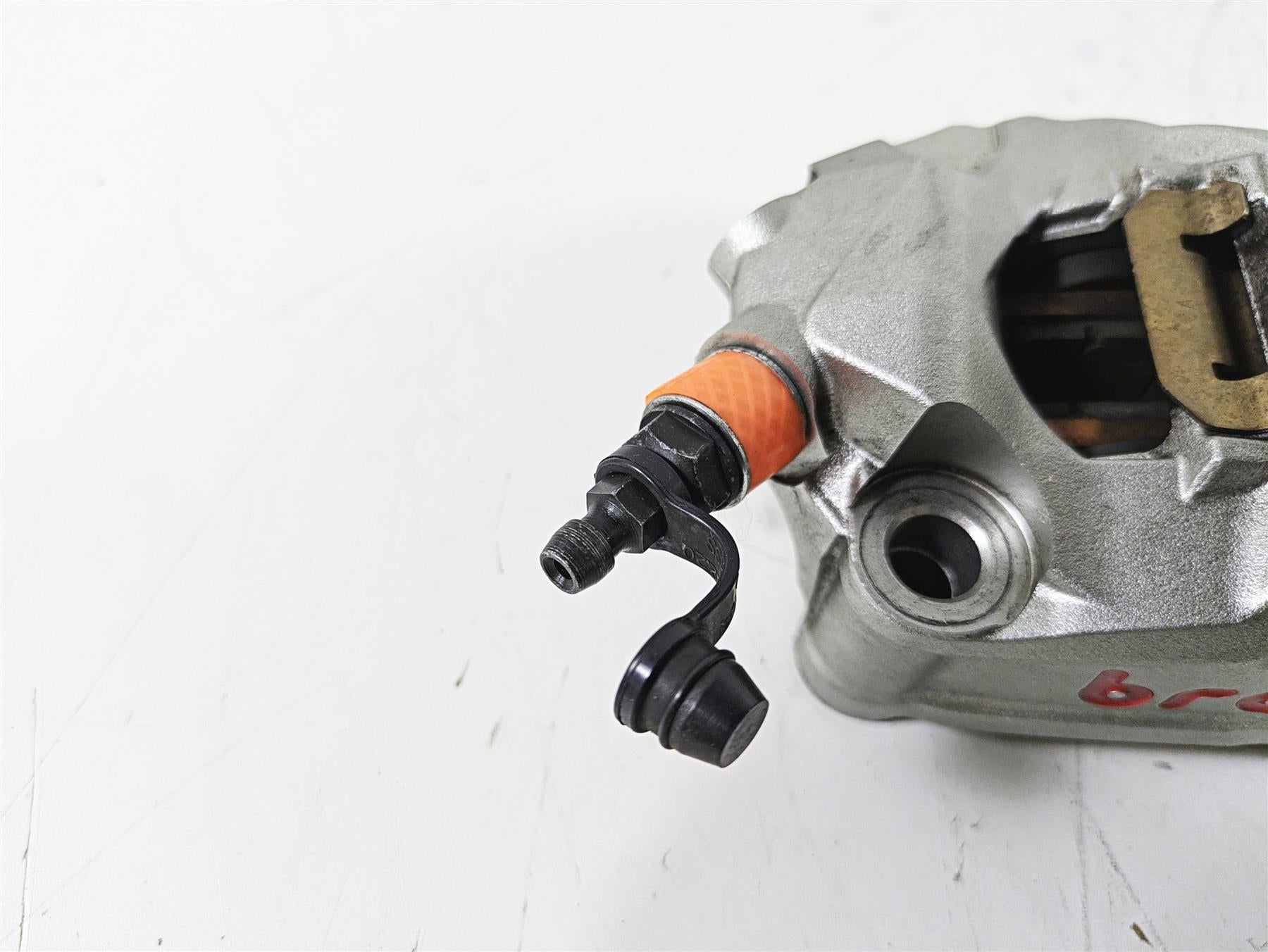 2020 Triumph Daytona 765 Moto2 Nice 100mm Brembo Front Brake Calipers T2028922 {{ shop.shopifyCountryName }} - Mototech271