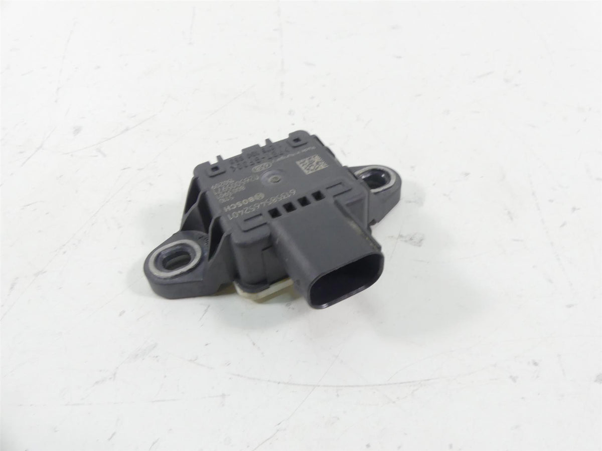 2015 BMW K1600GT K48 Bosch Speed Sensor Box 61358546524 {{ shop.shopifyCountryName }} - Mototech271