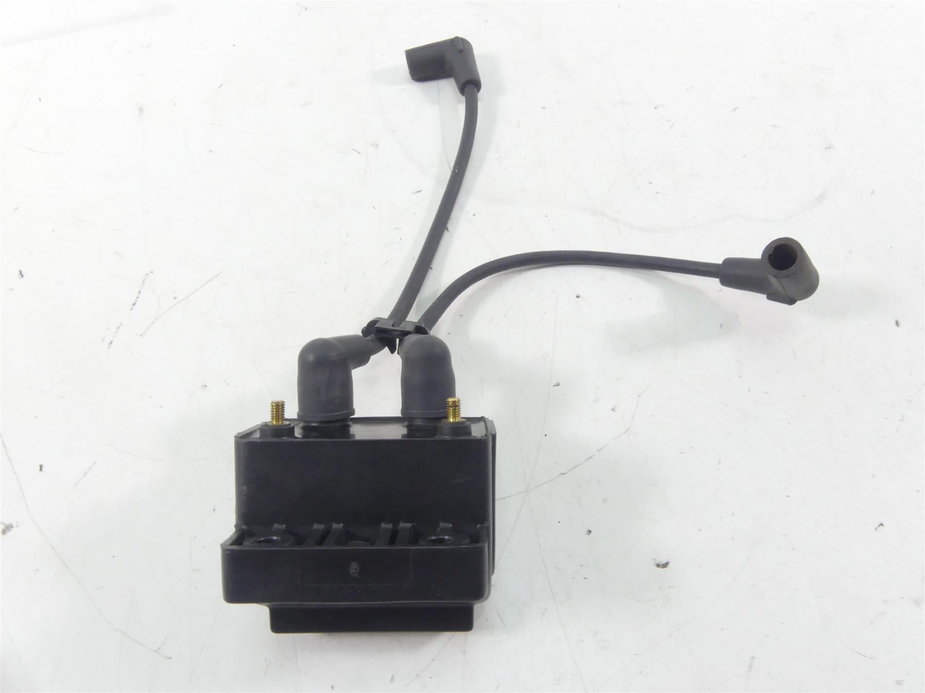 2000 Harley Dyna FXR4 CVO Super Glide Ignition Coil Wire Plug Set 31614-83A {{ shop.shopifyCountryName }} - Mototech271