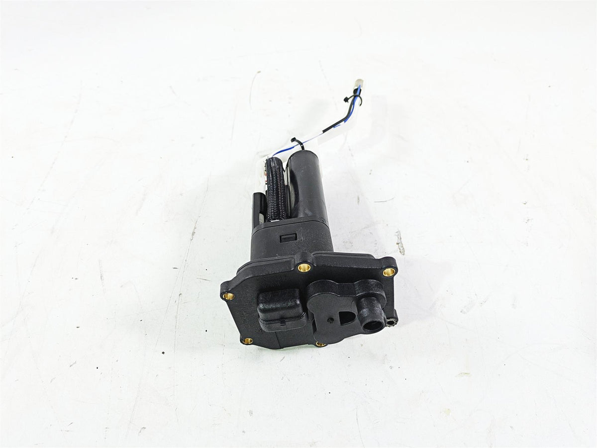 2018 Ducati Hypermotard 939 SP Fuel Gas Petrol Pump Tested 16024281A {{ shop.shopifyCountryName }} - Mototech271