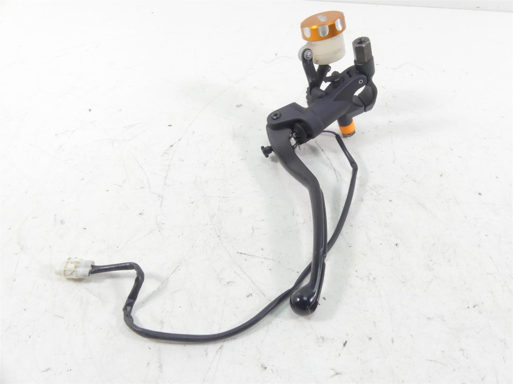 2015 KTM 1290R Super Duke Magura Clutch Master Cylinder + Lever 6130203000030 {{ shop.shopifyCountryName }} - Mototech271