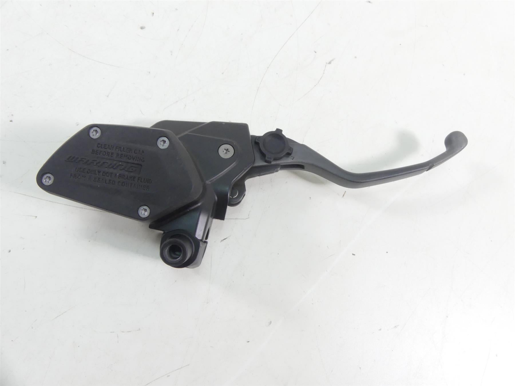 2016 BMW R1200GS K50 Front Brake Master Cylinder + Lever 32728559604 {{ shop.shopifyCountryName }} - Mototech271