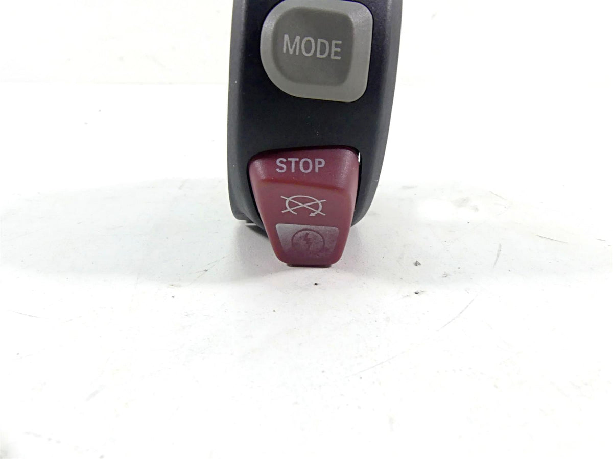 2014 BMW R1200GS K50 Right Hand Start Stop Heat Control Switch 61318546186 {{ shop.shopifyCountryName }} - Mototech271