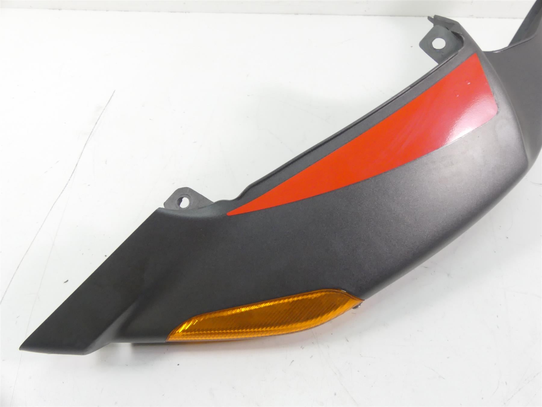 2004 Aprilia RSV1000 R Mille Rear Tail Side Cover Fairing 109722 109723 {{ shop.shopifyCountryName }} - Mototech271
