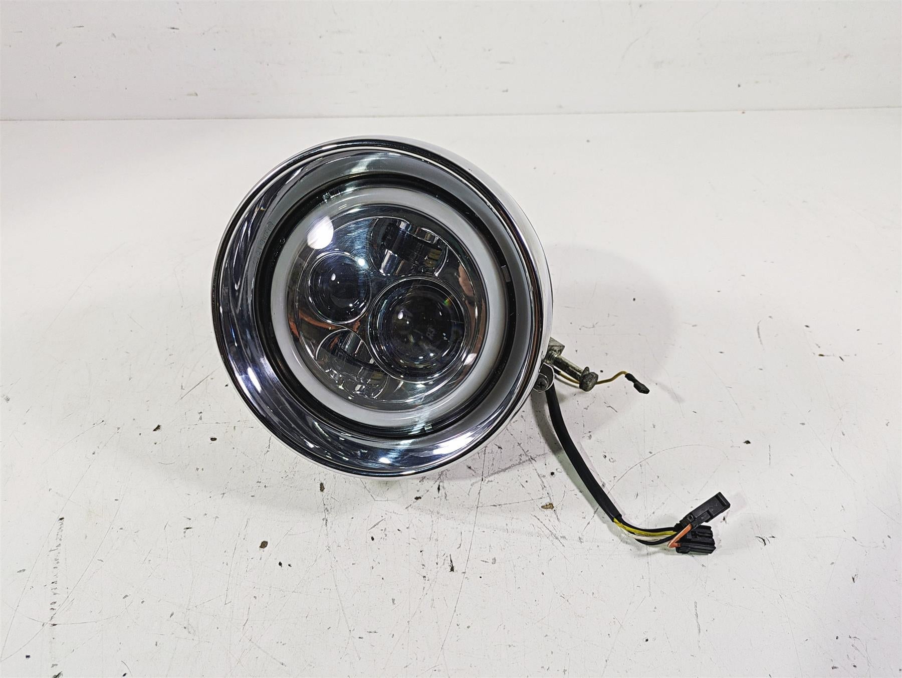 2002 Harley FLSTC Softail Heritage 7" Led Bulb Chrome Headlight Bucket 69748-05 {{ shop.shopifyCountryName }} - Mototech271
