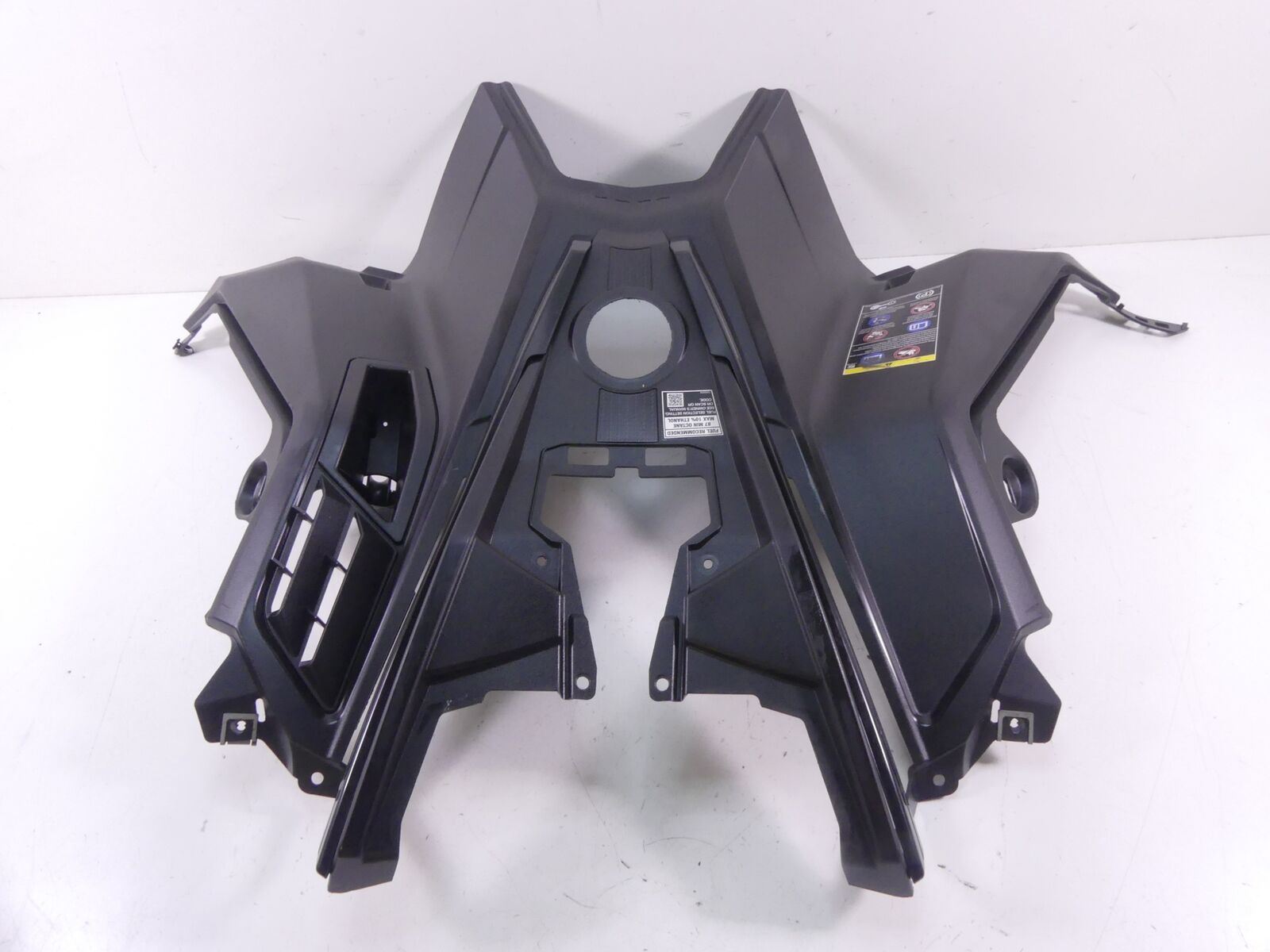 2021 Polaris 650 Matryx Indy VR1 Center Between Leg Inner Console Fairing 263770 {{ shop.shopifyCountryName }} - Mototech271