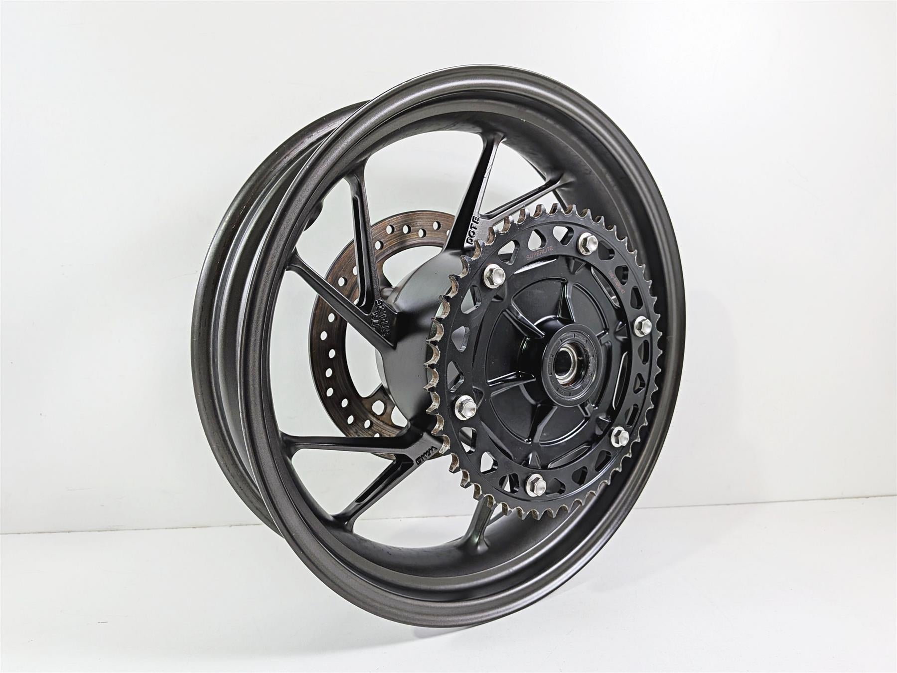 2022 Triumph Tiger 900 GT Pro Cast Rear Wheel Rim 17x4.25 -Read T2010909 {{ shop.shopifyCountryName }} - Mototech271
