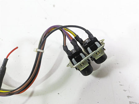 2008 Harley Touring FLHTCU E-Glide 105TH Auxiliary Switch Set Cruise 70271-98 {{ shop.shopifyCountryName }} - Mototech271