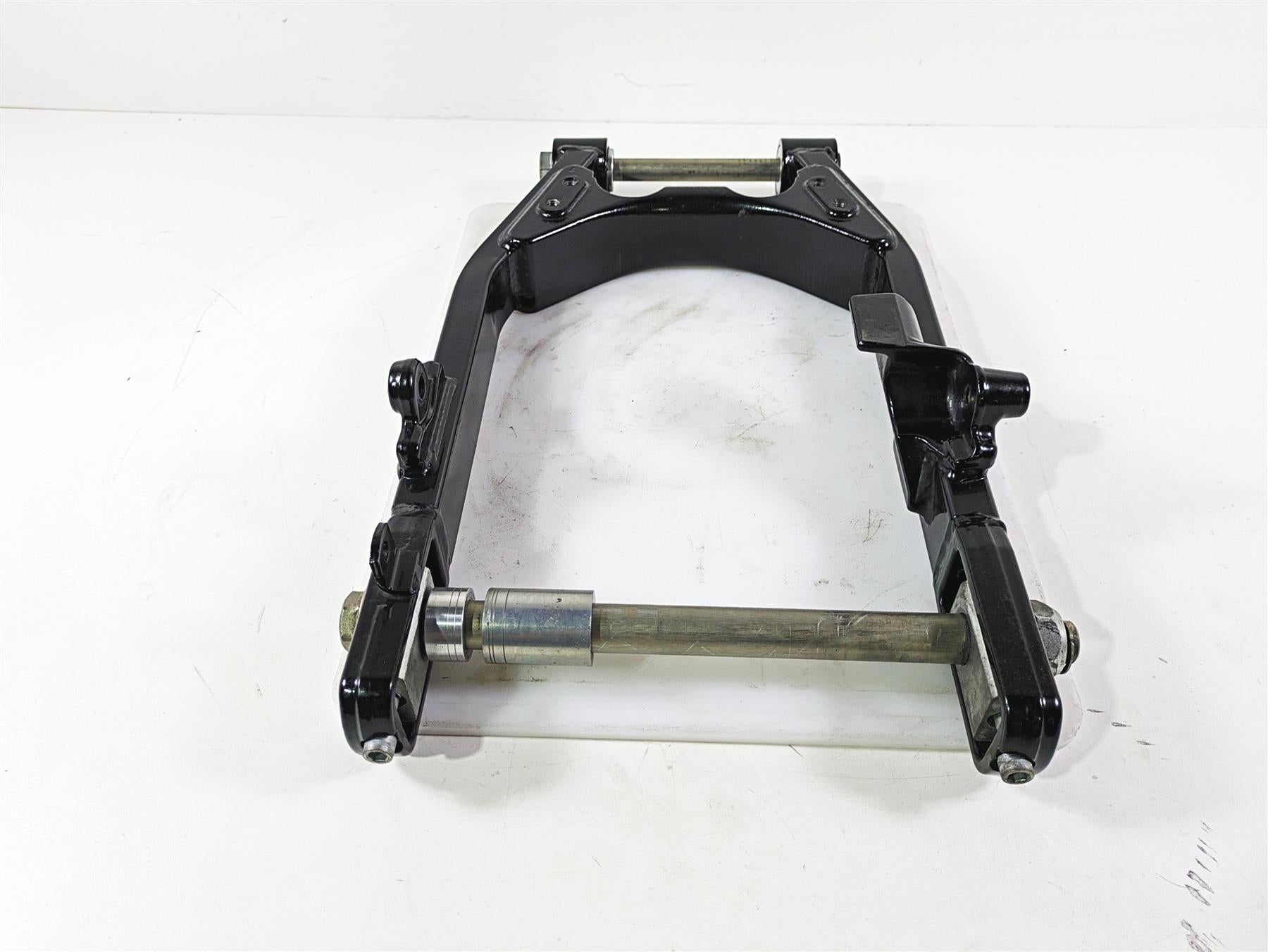 2017 Harley Dyna FXDB Street Bob Swingarm & Belt Guards & 25mm Axle 47820-10 {{ shop.shopifyCountryName }} - Mototech271