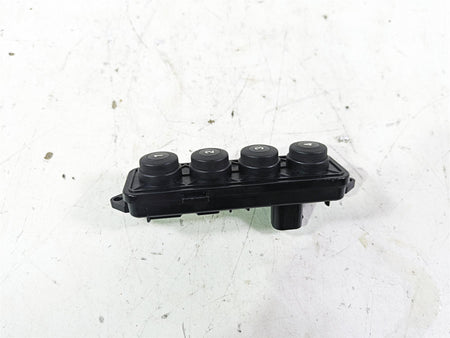 2022 BMW R1250 RT K052 4 Button Audio Control Panel 65148394254 {{ shop.shopifyCountryName }} - Mototech271