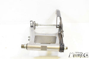 2005 Kawasaki ZZR1200 ZX1200 Rear Swingarm Swing Arm Straight 33001-1624-458