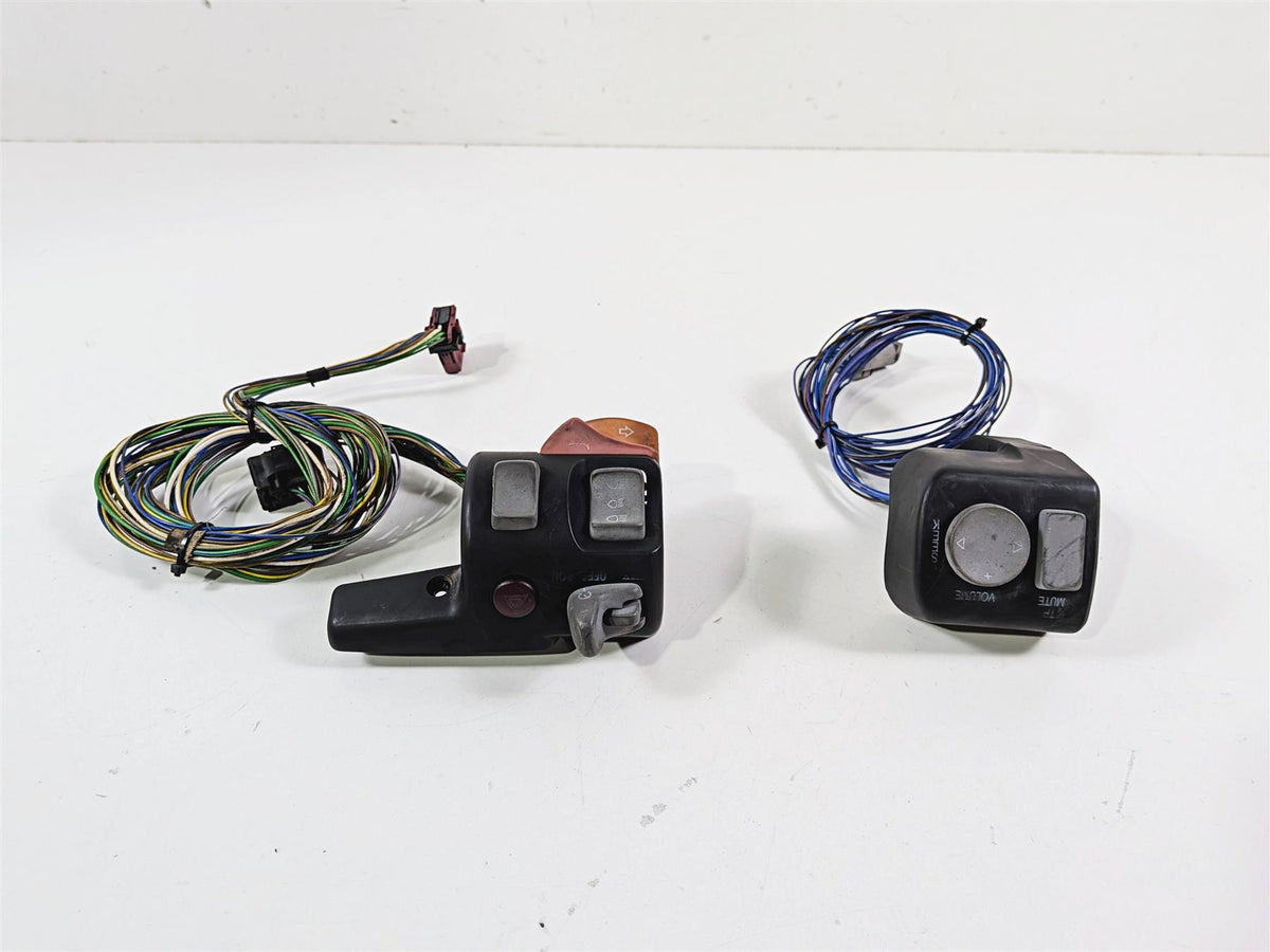 2002 BMW K1200LT 89V3 Left Hand Control Switch Light Cruise 61317708349 7650733 {{ shop.shopifyCountryName }} - Mototech271