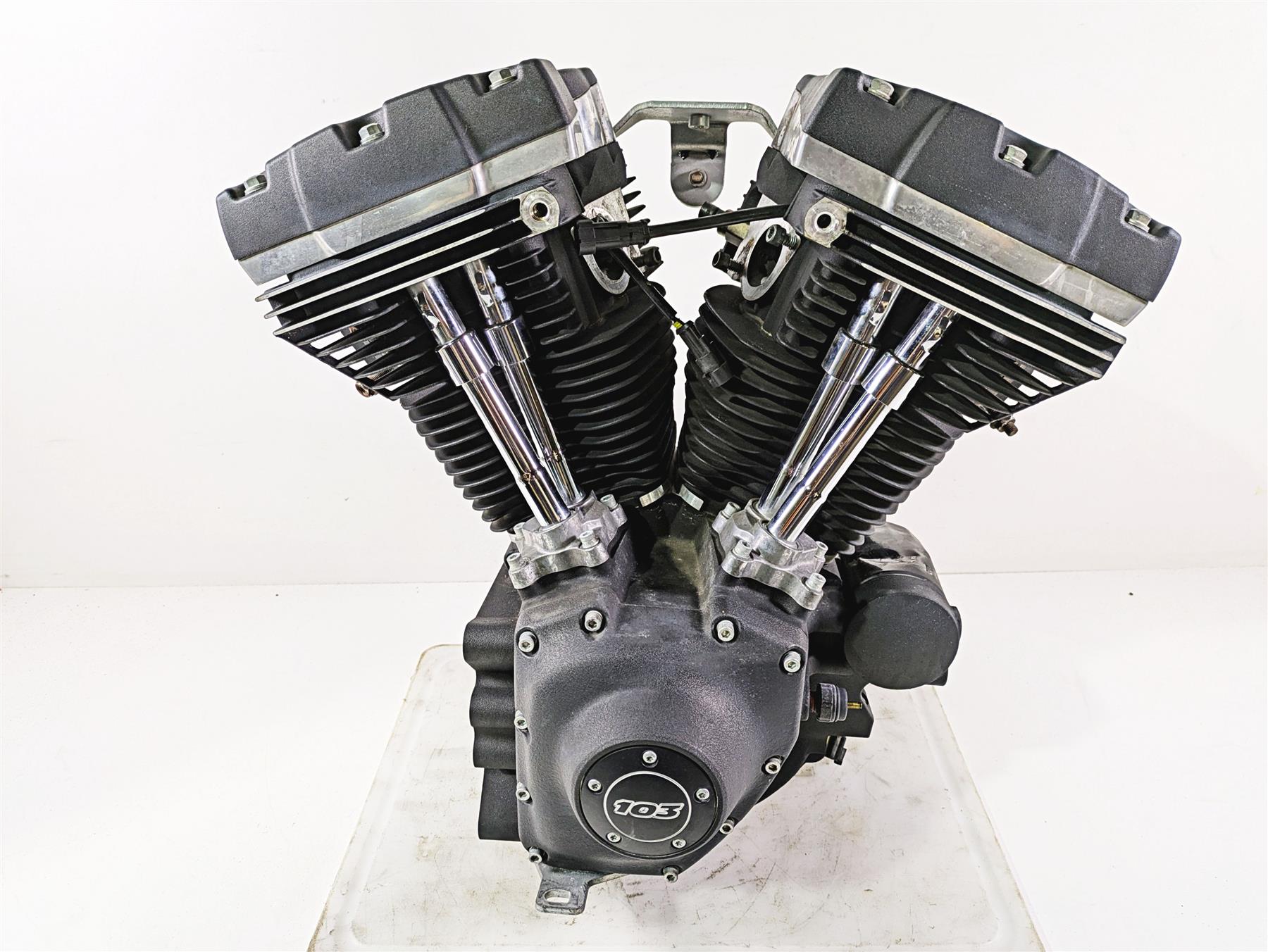 2017 Harley Dyna FXDB Street Bob Running 103ci Engine Motor 19k -Video 16200261