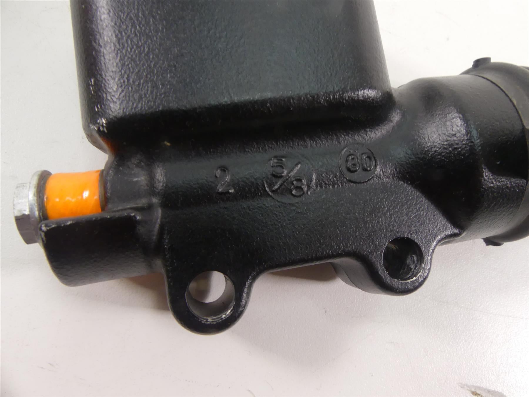2019 Harley FLHC Softail Heritage Rear Brake Master Cylinder 5/8" 41700460 {{ shop.shopifyCountryName }} - Mototech271