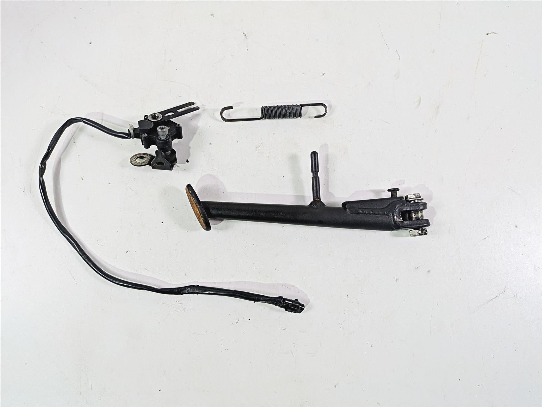 2020 Kawasaki Z900 ZR900 Side Kickstand & Safety Switch Set 34024-0141-18R {{ shop.shopifyCountryName }} - Mototech271