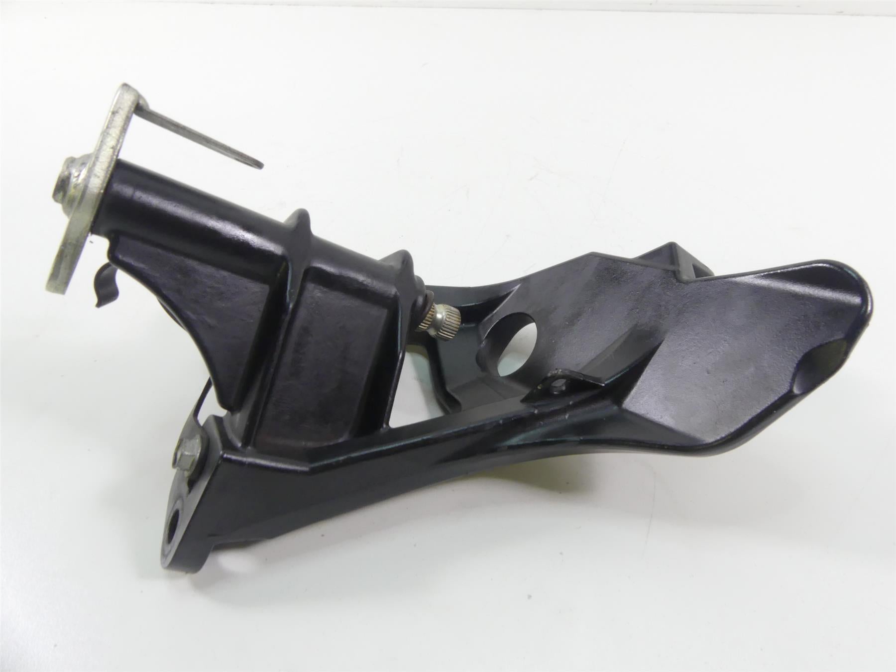 2007 Suzuki M109R VZR1800 Boulevard Right Rider Footpeg Bracket 43511-48G00 {{ shop.shopifyCountryName }} - Mototech271