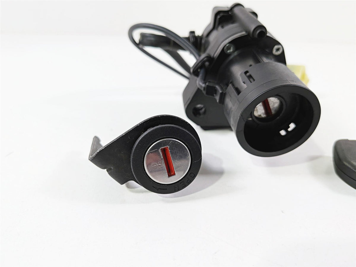 2019 Ducati Panigale V4S V4 S Corse Ignition Switch Key Lock Set 59822131B {{ shop.shopifyCountryName }} - Mototech271