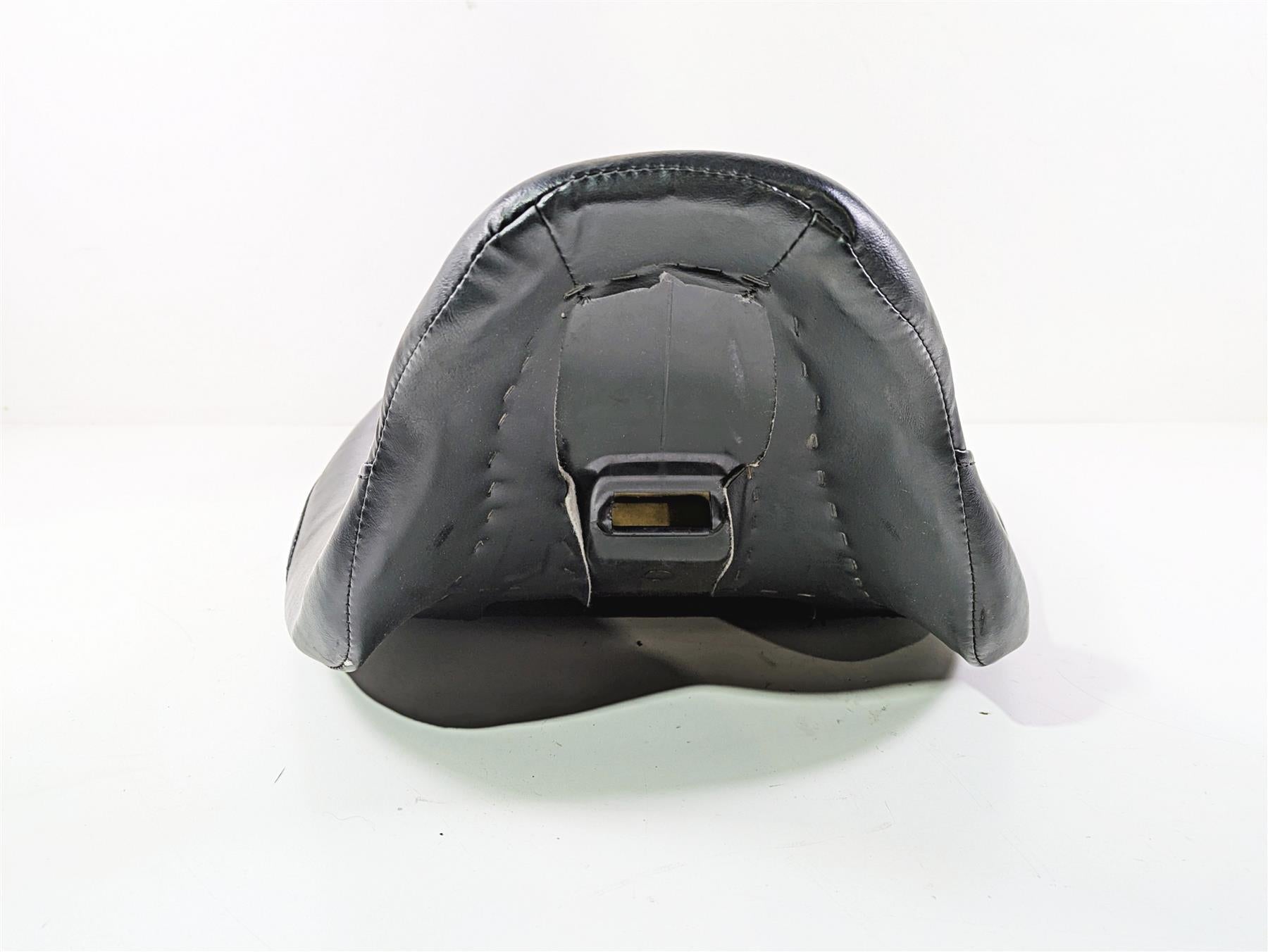 2010 Harley Touring FLHX Street Glide Seat Saddle Low 52000142 {{ shop.shopifyCountryName }} - Mototech271