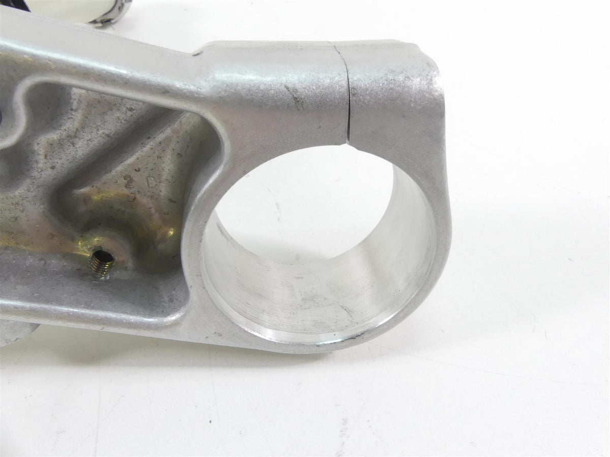 2009 Yamaha XV1700 Road Star Warrior Lower Triple Tree Clamp 5PX-23340-00-00 {{ shop.shopifyCountryName }} - Mototech271