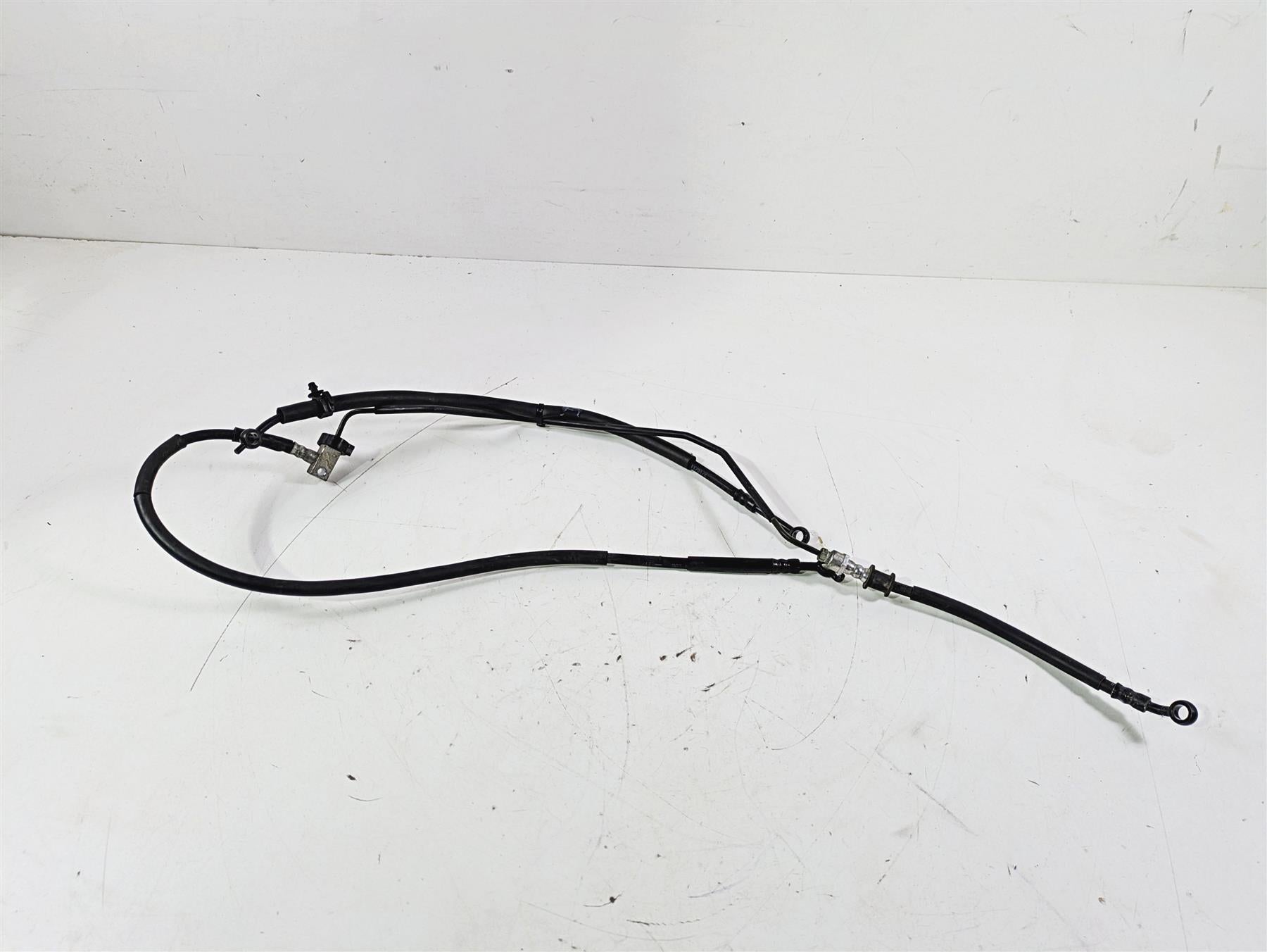 2012 Yamaha XT1200 Super Tenere Front Abs Brake Line Set 23P-25872-00-00 {{ shop.shopifyCountryName }} - Mototech271