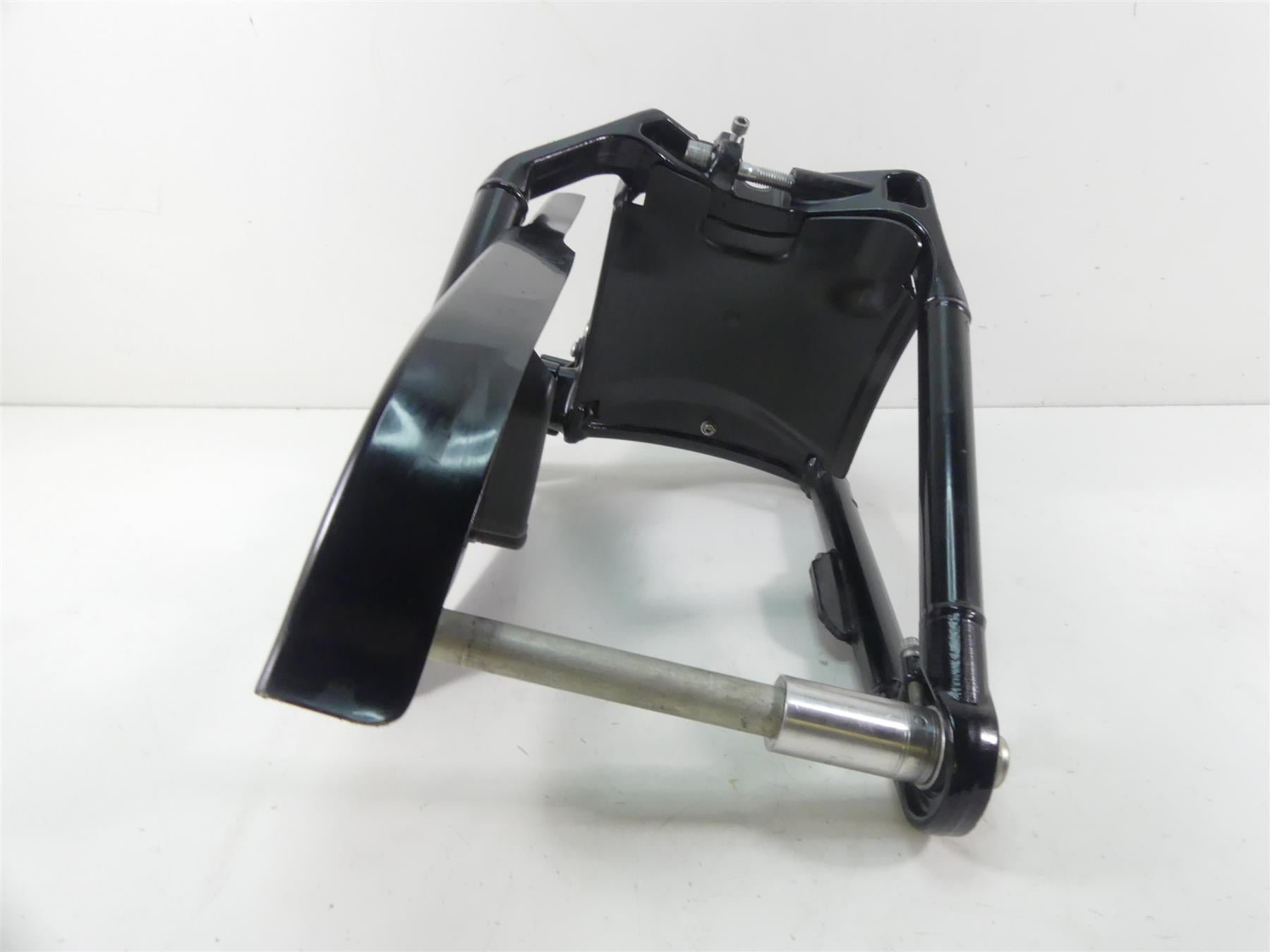 2018 Harley FLHC Softail Heritage Rear Swingarm Swing Arm + Axle 47400099BHP {{ shop.shopifyCountryName }} - Mototech271