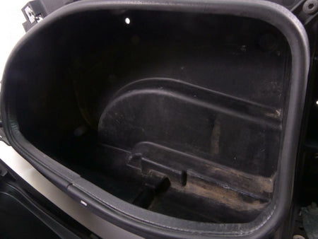 2010 Victory Vision Tour Right Side Saddlebag Luggage Case Box Carrier 5436205 {{ shop.shopifyCountryName }} - Mototech271