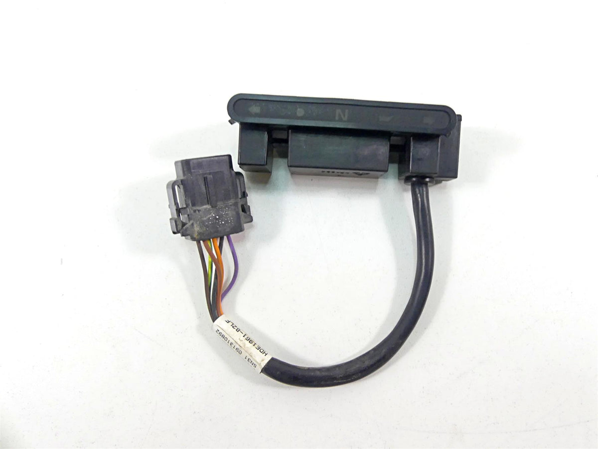 2010 Harley FXDF Dyna Fat Bob Instrument Indicator Light Set 68113-99C {{ shop.shopifyCountryName }} - Mototech271