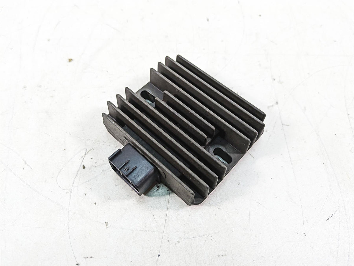 2013 MV Agusta F3 675 ERA Rectifier Voltage Regulator SH678KA 8000B3206 {{ shop.shopifyCountryName }} - Mototech271