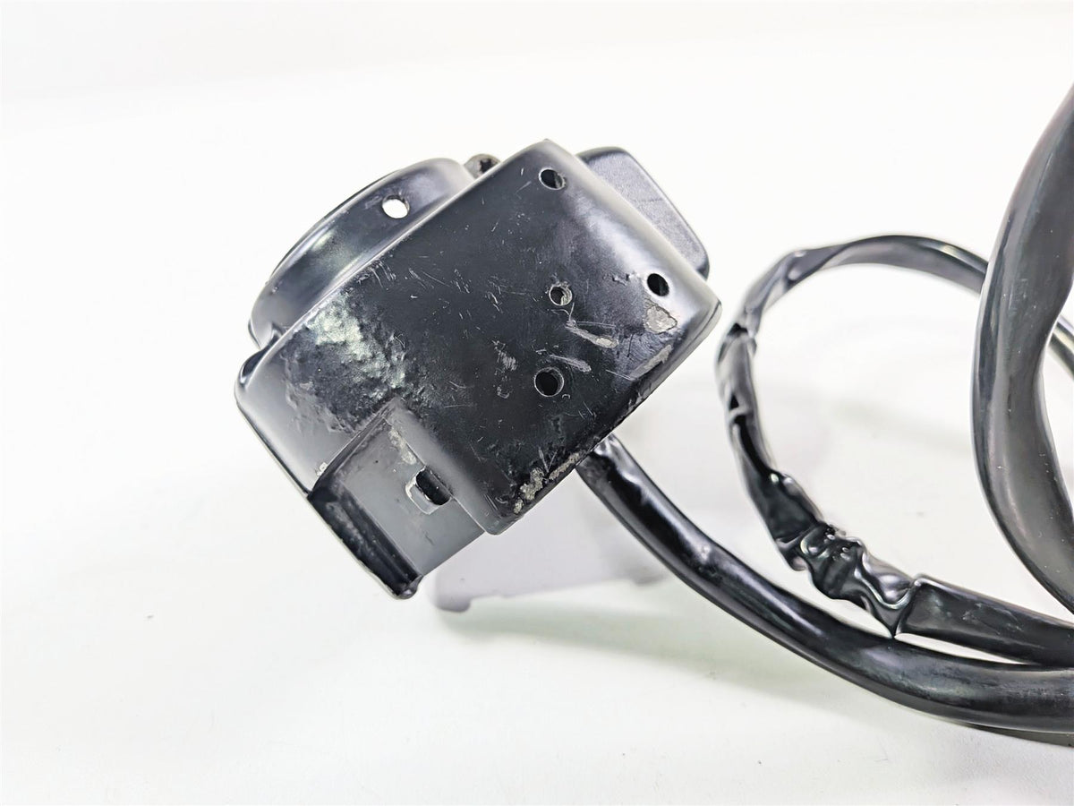 1998 Harley Dyna FXDL Low Rider Left Hand Control Switch 71682-06A {{ shop.shopifyCountryName }} - Mototech271
