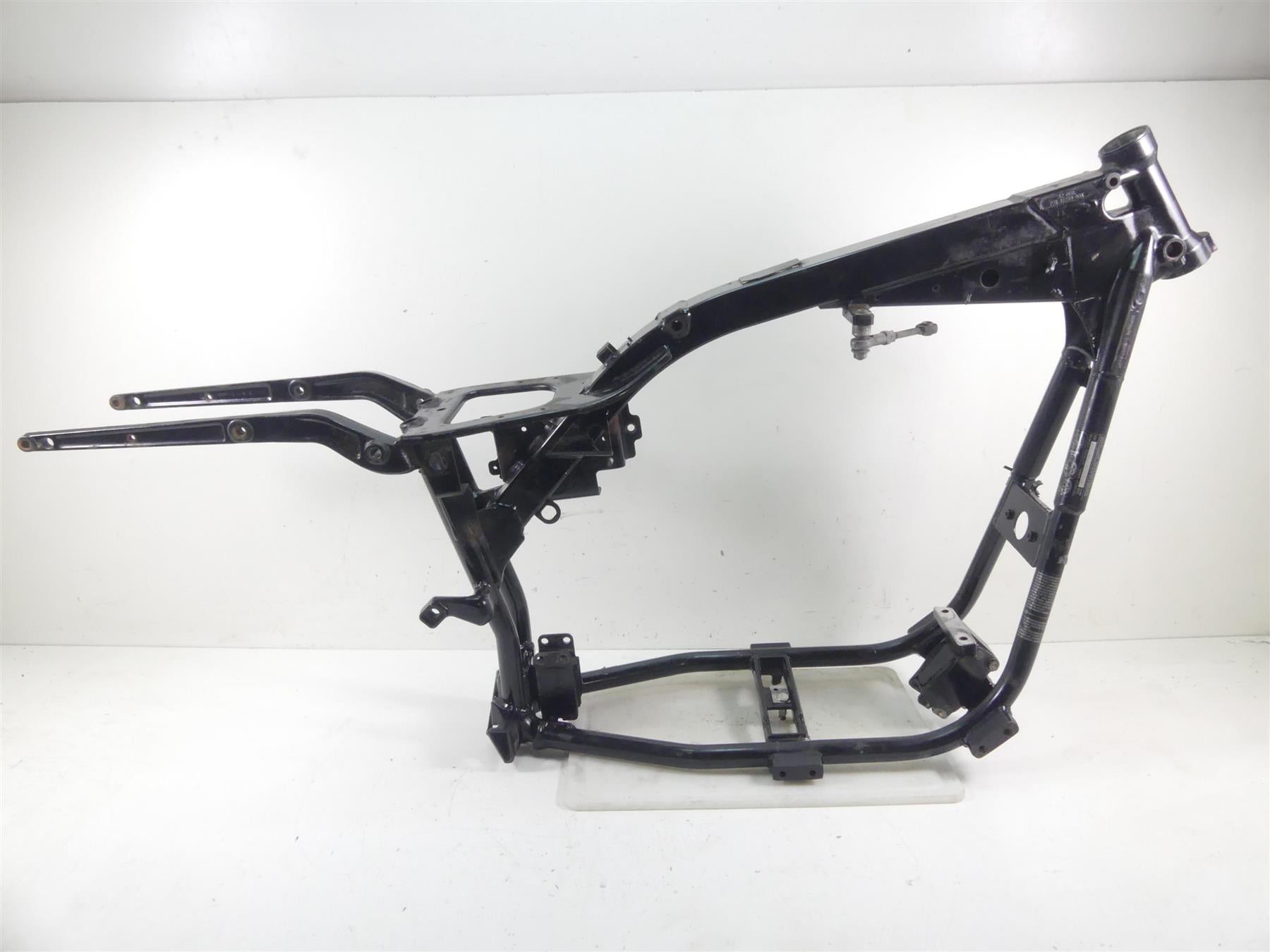 1998 Harley Dyna FXDL Low Rider Straight Main Frame Chassis 32dgr Rake With Texas Salvage Title 47427-97A {{ shop.shopifyCountryName }} - Mototech271