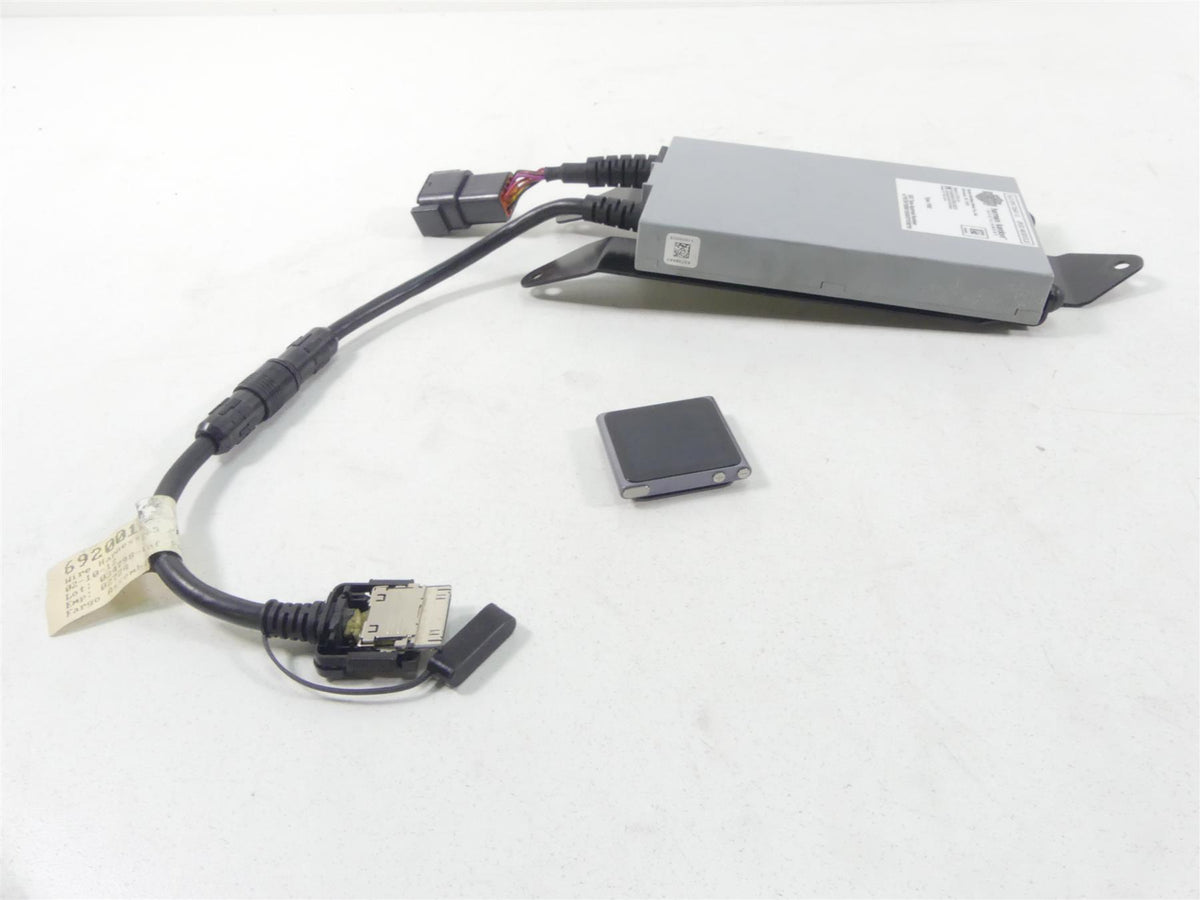 2012 Harley CVO FLHX SE3 Street Glide Harman Kardon IPod Module 72647-11 {{ shop.shopifyCountryName }} - Mototech271