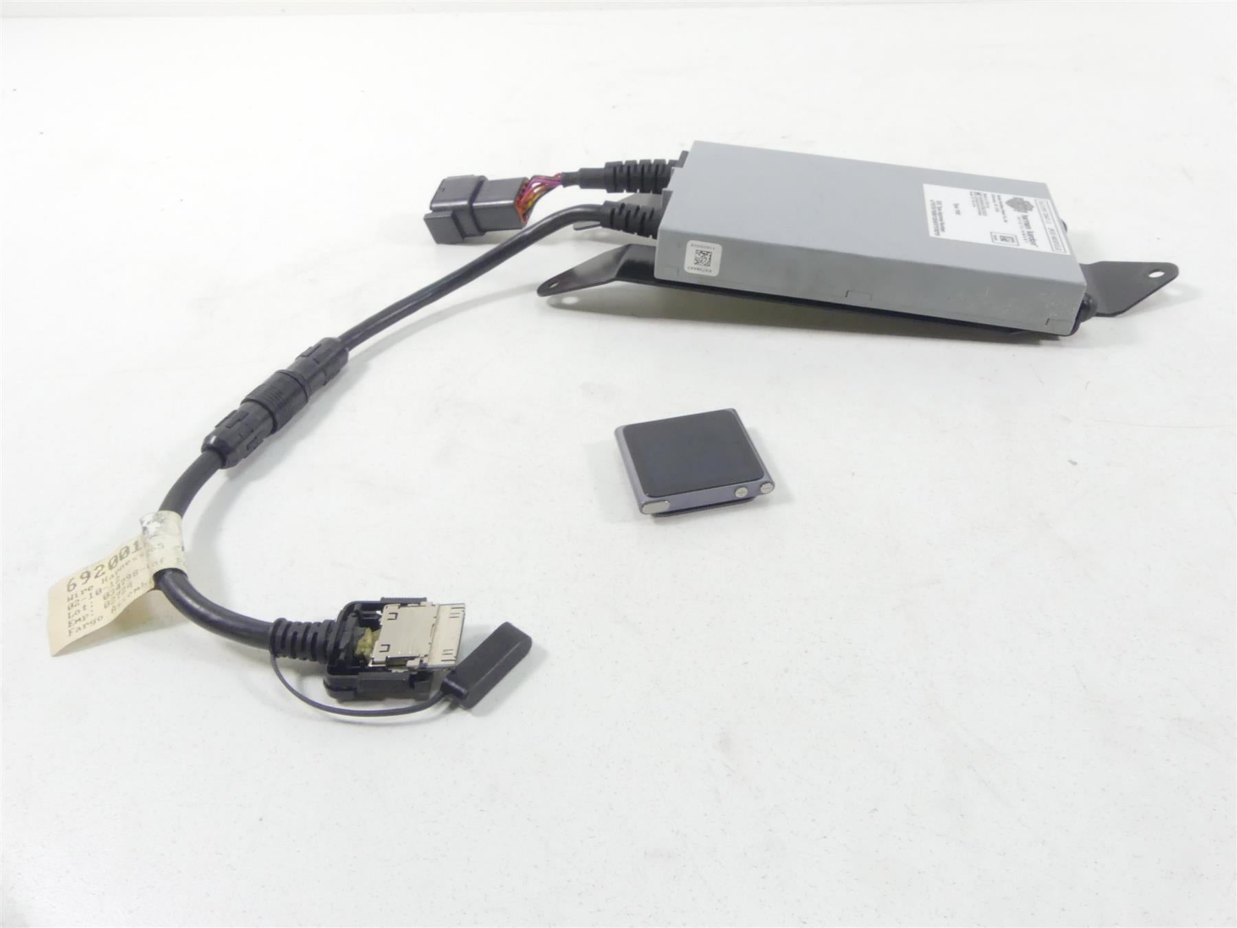 2012 Harley CVO FLHX SE3 Street Glide Harman Kardon IPod Module 72647-11 {{ shop.shopifyCountryName }} - Mototech271