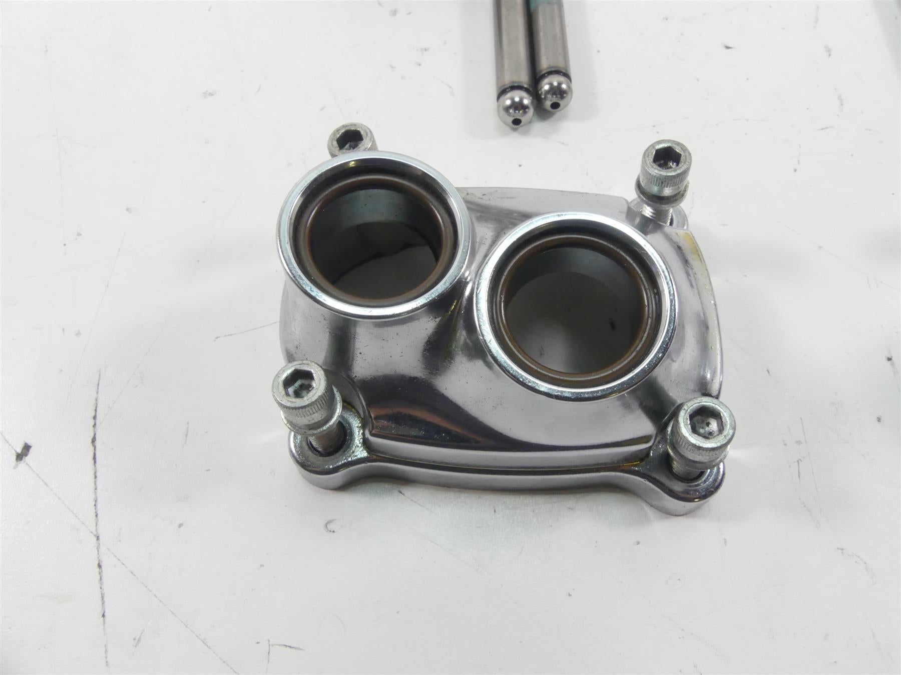 2021 Harley Softail FXBBS Street Bob Push Rod Tappet Cover Set 25700410 {{ shop.shopifyCountryName }} - Mototech271