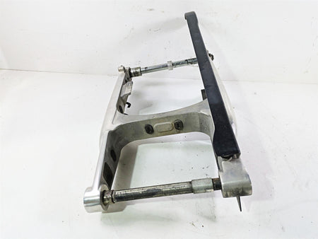 2013 Harley VRSCF Muscle Rod Swingarm Swing Arm & Guards 48606-07A 48604-07A {{ shop.shopifyCountryName }} - Mototech271