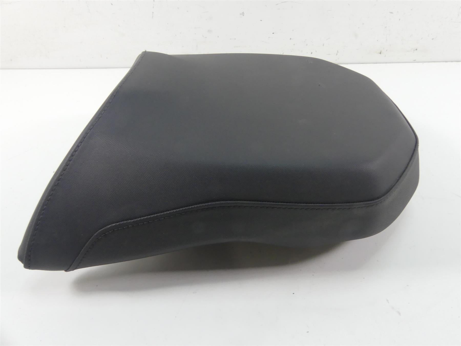 2019 BMW R1250GS K50 Rear Passenger Seat Saddle + Tools -Read 52538564242 668833 {{ shop.shopifyCountryName }} - Mototech271