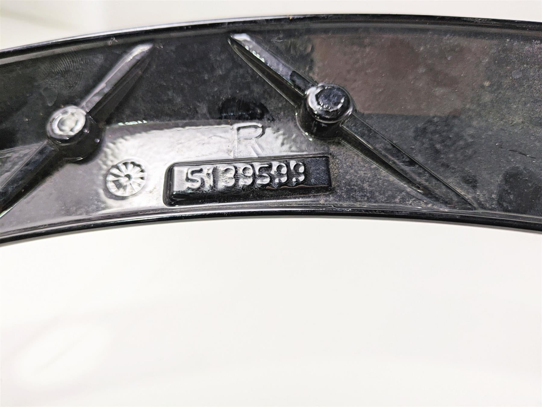 2018 Indian Springfield Dark Horse Rear Fender Struts Covers 5139599 5139598 {{ shop.shopifyCountryName }} - Mototech271