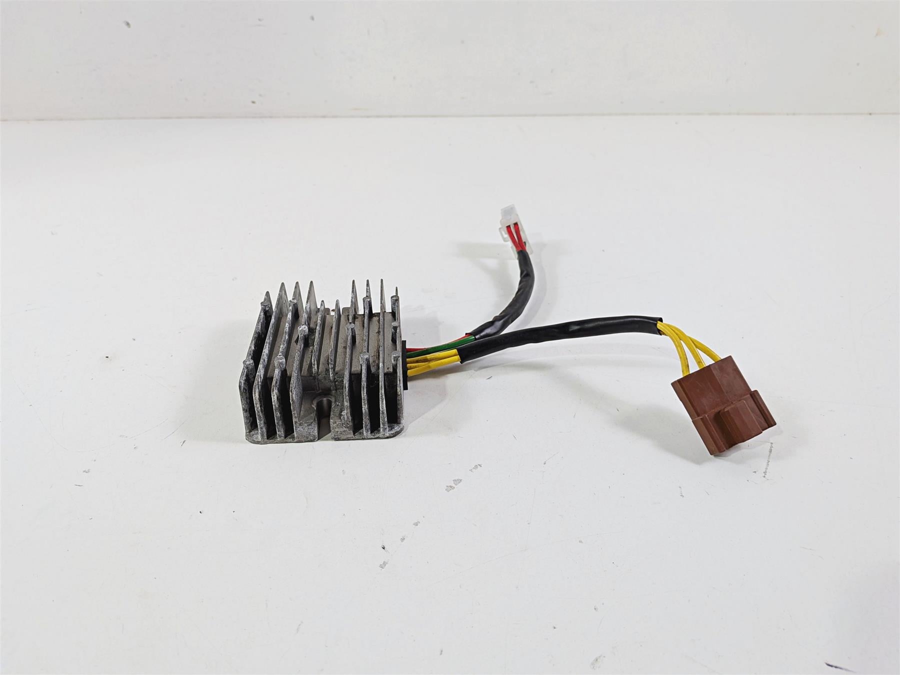 2008 Aprilia RSVR 1000 Factory Rectifier Voltage Regulator AP8127144 {{ shop.shopifyCountryName }} - Mototech271
