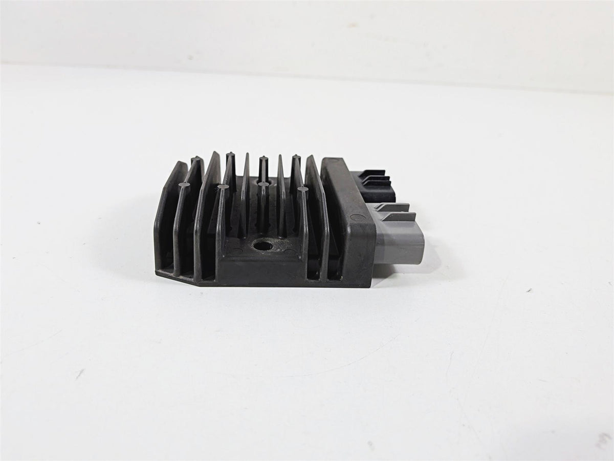 2016 BMW R1200 GS K50 Rectifier Voltage Regulator FH020AA 12318523367 {{ shop.shopifyCountryName }} - Mototech271