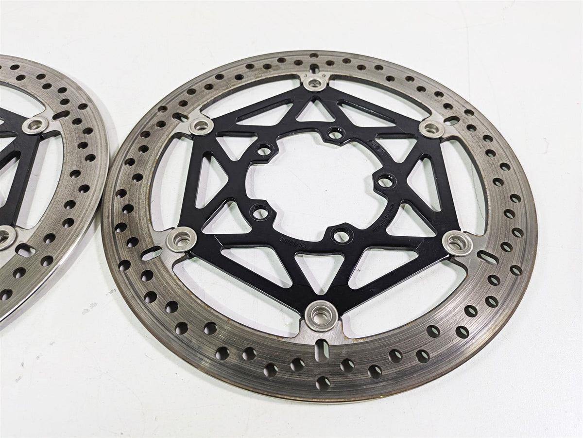 2024 Triumph Street Triple 765 R Front Brake Rotor Disc Set 310Mm T2022443 {{ shop.shopifyCountryName }} - Mototech271